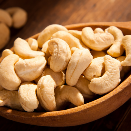 Cashew Nuts, Dried cashew nuts, Organic Cashew Nuts, Natural dry Cashew nuts