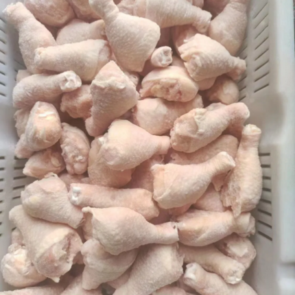 Premium chicken feet available in bulk ideal for food processors and distributors
